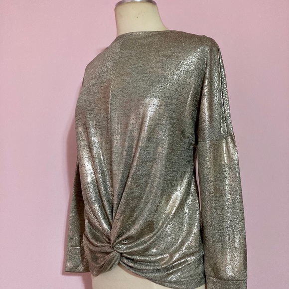 👛👠FOURTEEN PLACE METALLIC BLOUSE NWT Sz S/ M👛👠 - Picture 11 of 16